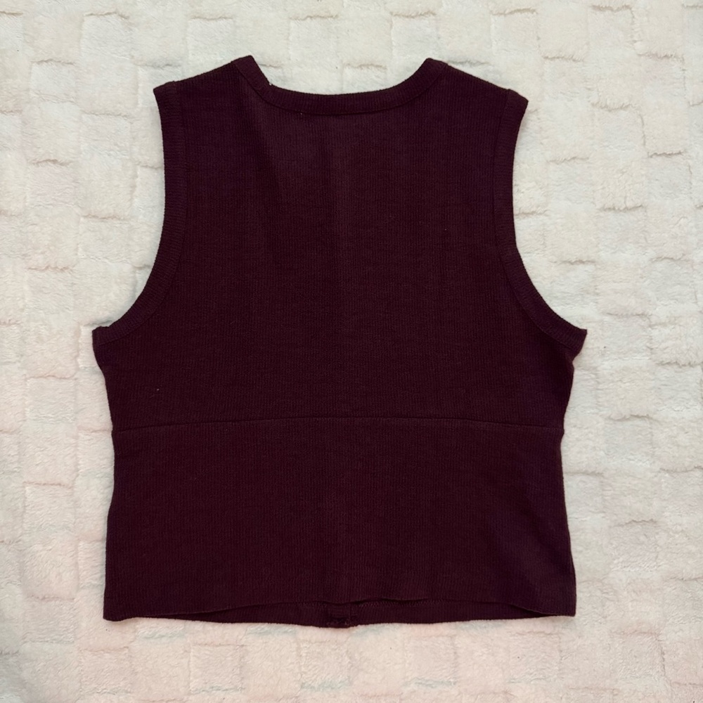 Madewell Burgundy Sleeveless Button-Front Knit Tank - Picture 3 of 6